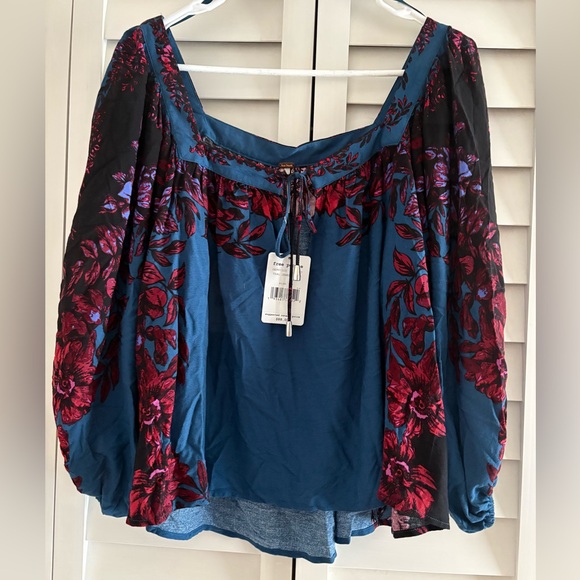 Free People NWT Wild Memories Peasant Boho Flowy Floral Blouse Top Size Small - Picture 6 of 13